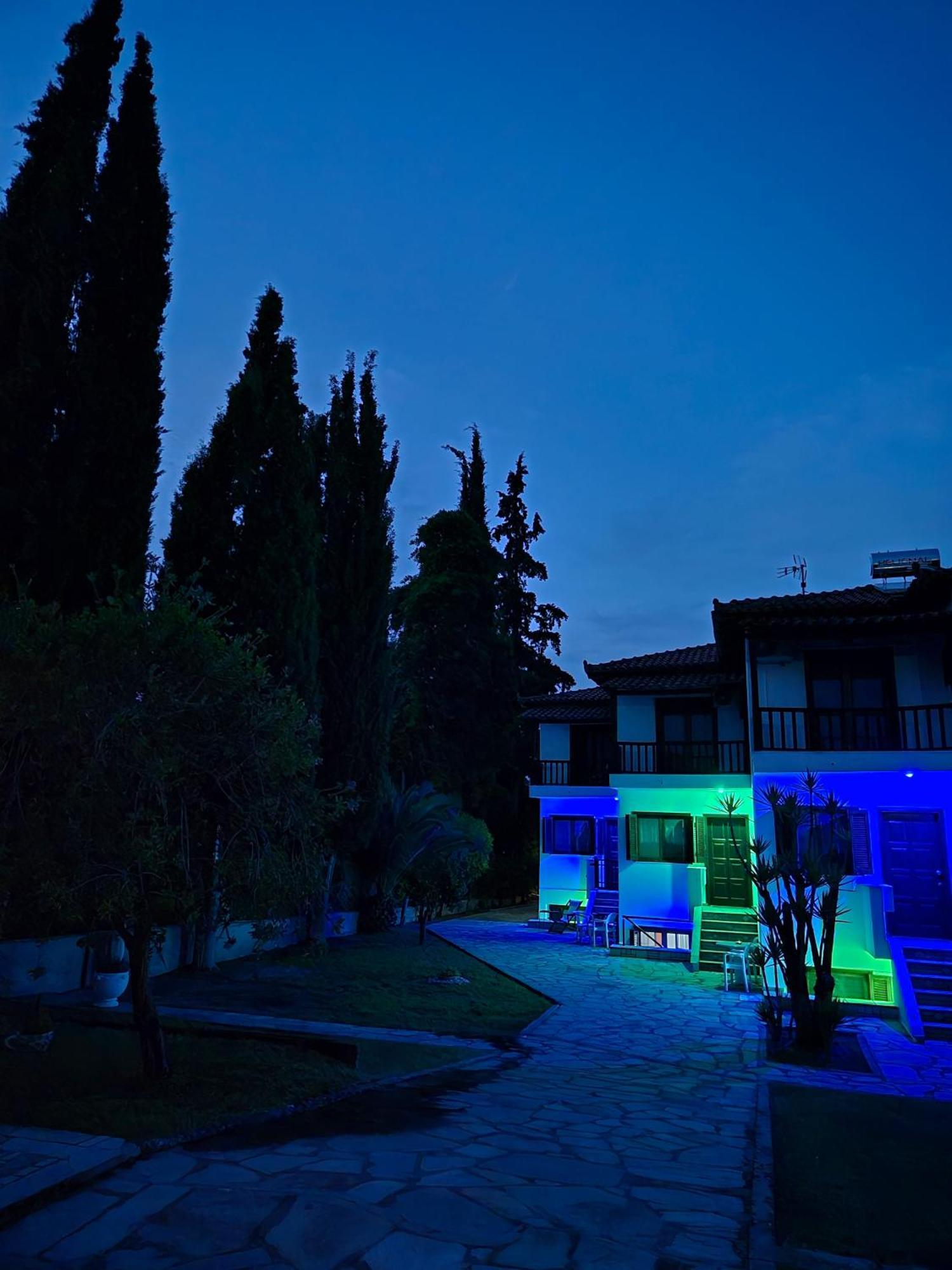 GeoVilla Green & Blue - Pefkochori Esterno foto